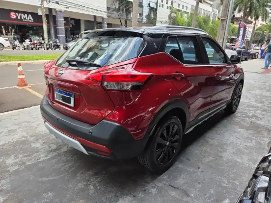 NISSAN-KICKS-1.6 16V FLEXSTART UEFA CHAMPIONS LEAGUE 4P XTRONIC NISSAN-KICKS-2019