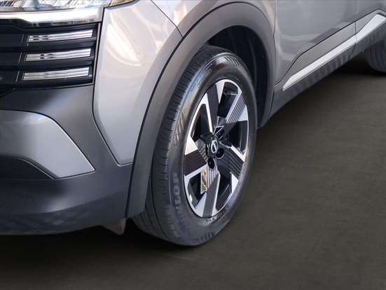NISSAN-KICKS-2025