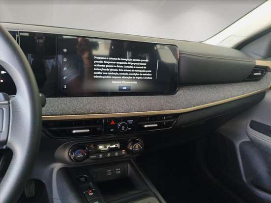 NISSAN-KICKS-2025
