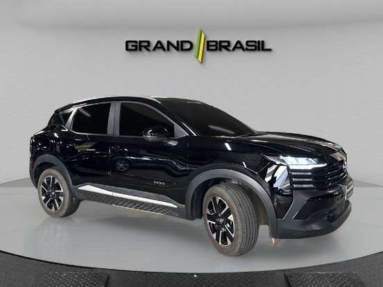 NISSAN-KICKS-2025