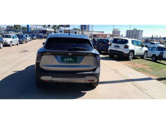 NISSAN-KICKS-2025