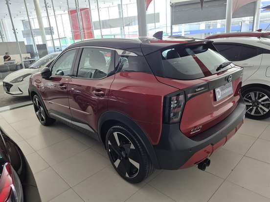 NISSAN-KICKS-2025