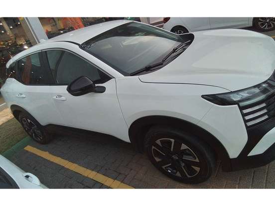NISSAN-KICKS-2025