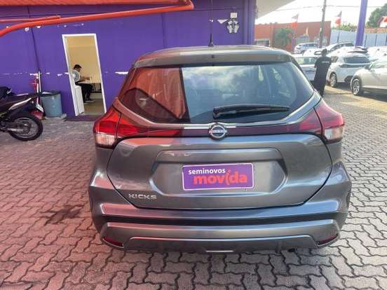 NISSAN-KICKS-2023