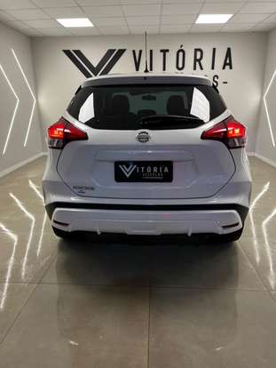 NISSAN-KICKS-2021