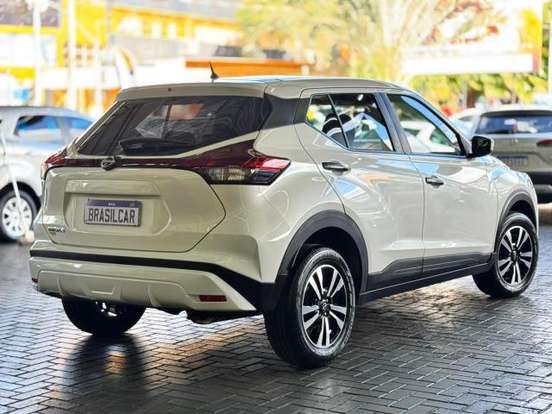 NISSAN-KICKS-2024