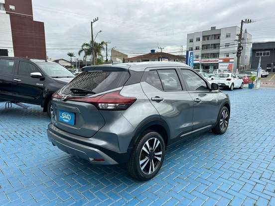 NISSAN-KICKS-2022