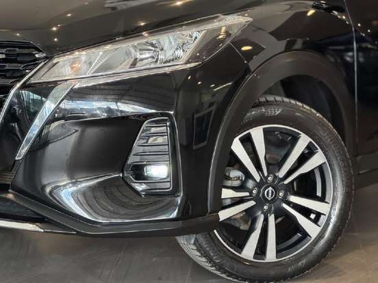 NISSAN-KICKS-2022