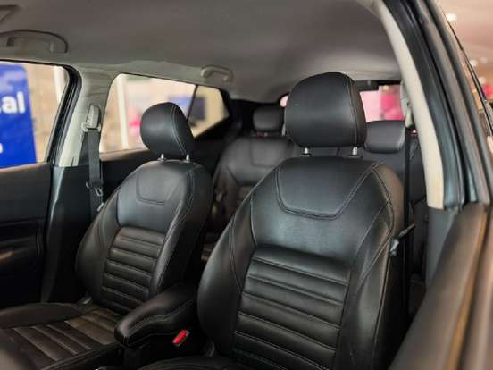 NISSAN-KICKS-2022