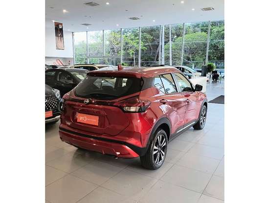 NISSAN-KICKS-2022