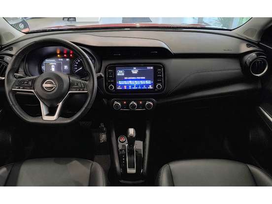 NISSAN-KICKS-2022