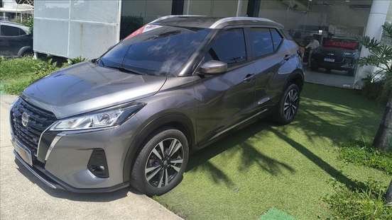 NISSAN-KICKS-2023