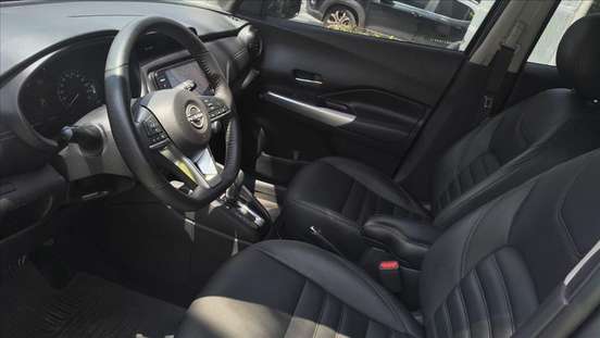 NISSAN-KICKS-2023