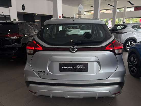 NISSAN-KICKS-2021