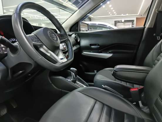 NISSAN-KICKS-2022