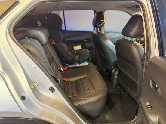 NISSAN-KICKS-1.6 16V FLEXSTART EXCLUSIVE XTRONIC NISSAN-KICKS-2021