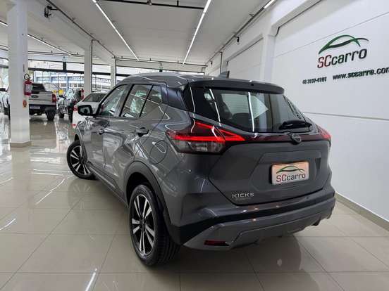 NISSAN-KICKS-2024
