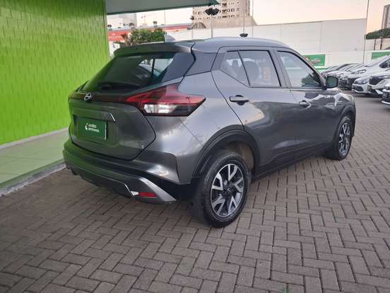 NISSAN-KICKS-2024