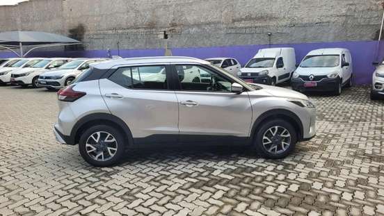 NISSAN-KICKS-2024