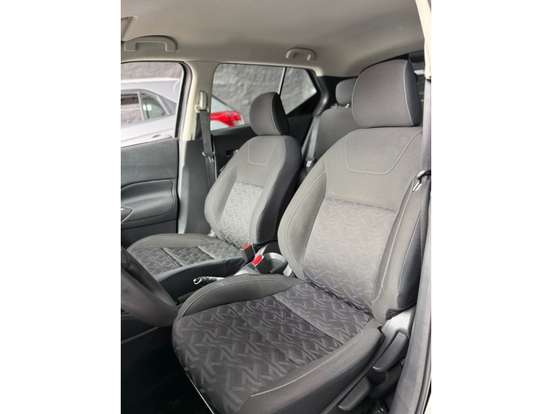 NISSAN-KICKS-2024