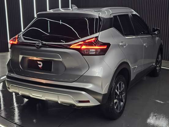 NISSAN-KICKS-2024