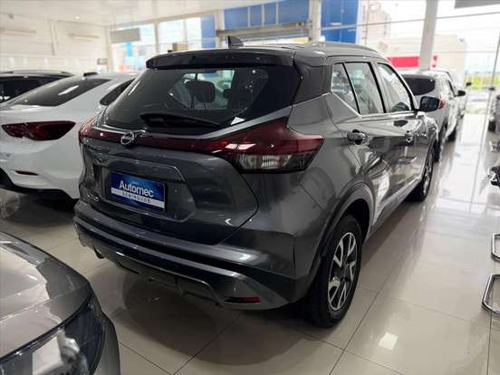 NISSAN-KICKS-2024