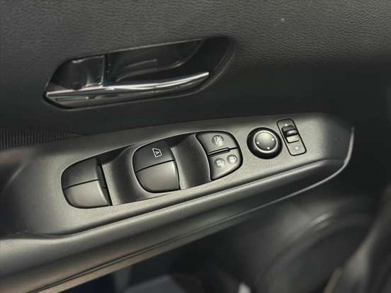 NISSAN-KICKS-2024