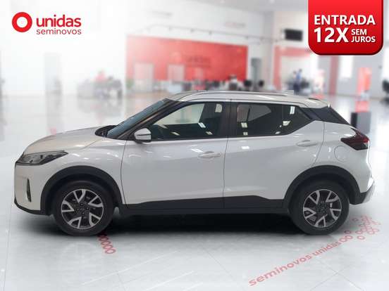 NISSAN-KICKS-2023