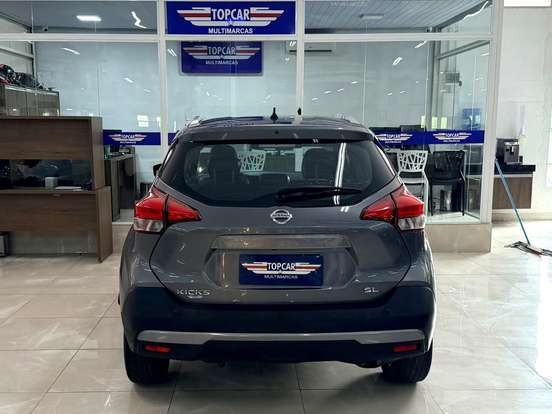 NISSAN-KICKS-2016