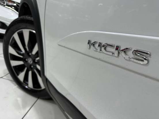 NISSAN-KICKS-2019