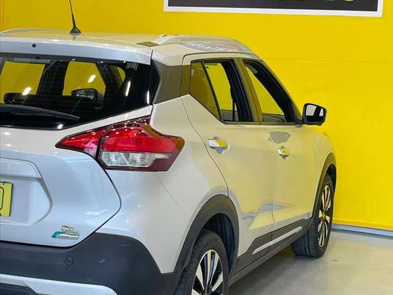 NISSAN-KICKS-1.6 16V FLEXSTART SL 4P XTRONIC NISSAN-KICKS-2017