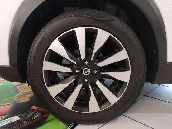 NISSAN-KICKS-2020