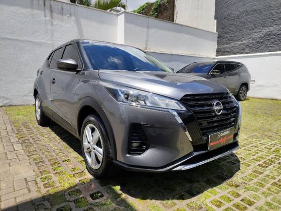 NISSAN KICKS PLAY 1.6 16V FLEXSTART ACTIVE PLUS XTRONIC