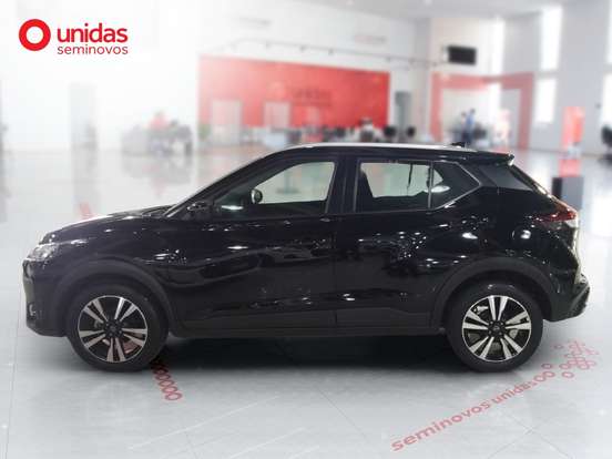 NISSAN-KICKS PLAY-2025