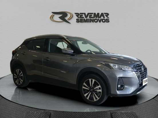 NISSAN-KICKS PLAY-2025