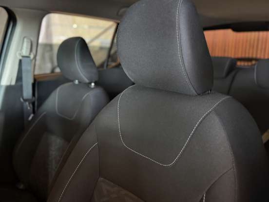 NISSAN-KICKS PLAY-2025