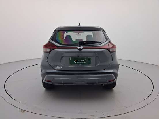NISSAN-KICKS PLAY-2025