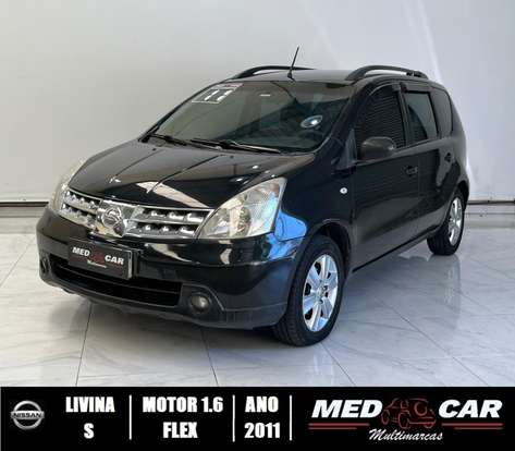 NISSAN-LIVINA-2010