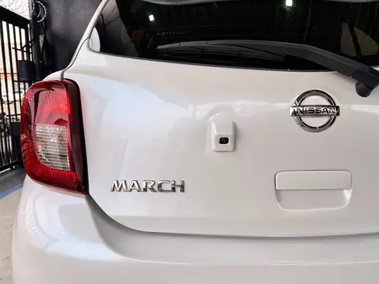 NISSAN-MARCH-1.6 SL 16V FLEX 4P XTRONIC NISSAN-MARCH-2018