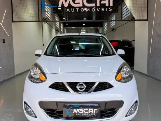 NISSAN-MARCH-1.6 SL 16V FLEX 4P XTRONIC NISSAN-MARCH-2016