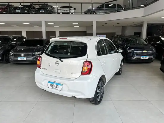 NISSAN-MARCH-2019