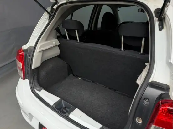 NISSAN-MARCH-1.6 SV 16V FLEX 4P MANUAL NISSAN-MARCH-2013