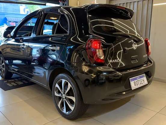 NISSAN-MARCH-1.6 SL 16V FLEX 4P XTRONIC NISSAN-MARCH-2017