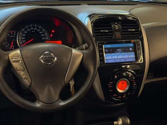 NISSAN-MARCH-1.6 SL 16V FLEX 4P XTRONIC NISSAN-MARCH-2017
