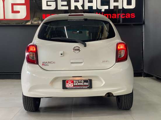 NISSAN-MARCH-1.6 SL 16V FLEXSTART 4P XTRONIC NISSAN-MARCH-2019