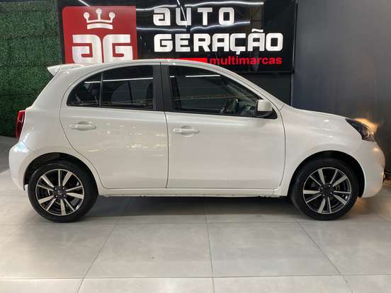 NISSAN-MARCH-2019