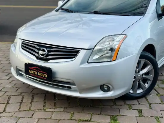NISSAN-SENTRA-2011