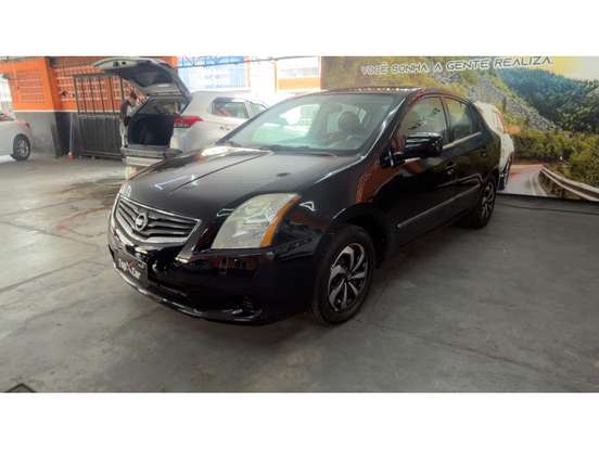 NISSAN-SENTRA-2010