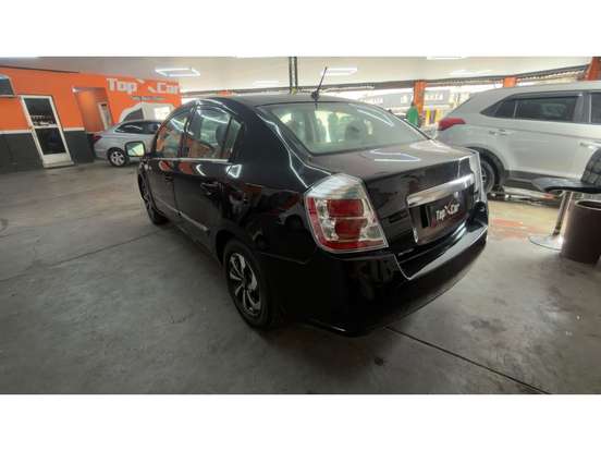 NISSAN-SENTRA-2.0 16V FLEX 4P AUTOMÁTICO NISSAN-SENTRA-2010