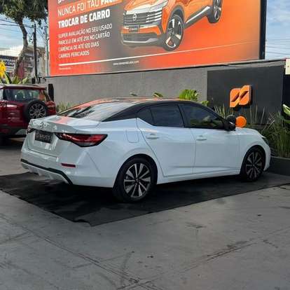 NISSAN-SENTRA-2023